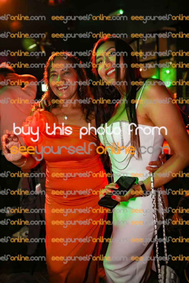 Canon-EOS-5D-Mark-IV-330-Edit.jpg
