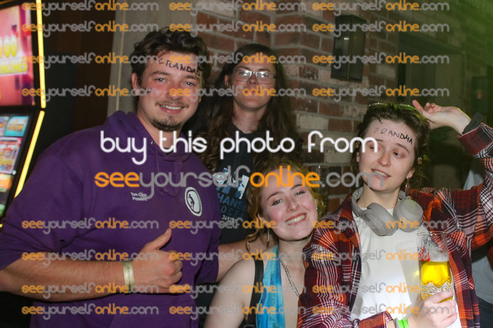 IMG_0017-NB.jpg