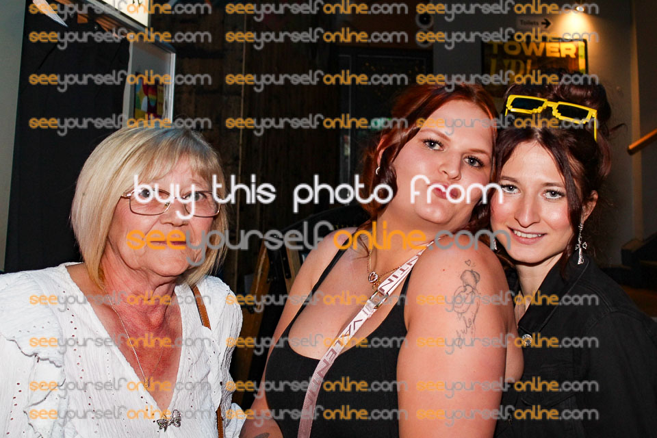 IMG_0068-NB.jpg