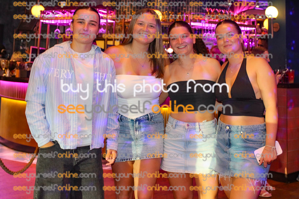 6226_AA.jpg