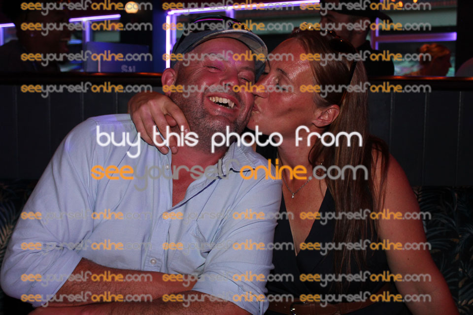 IMG_0012_S1_v2.jpg
