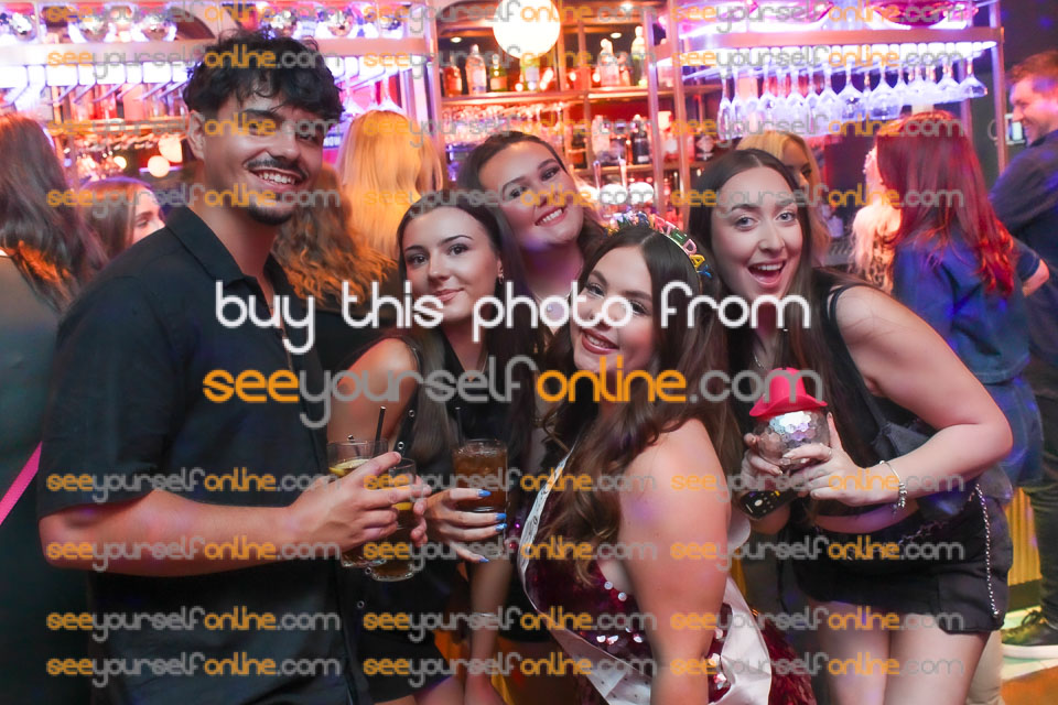 IMG_0072_Roy.jpg