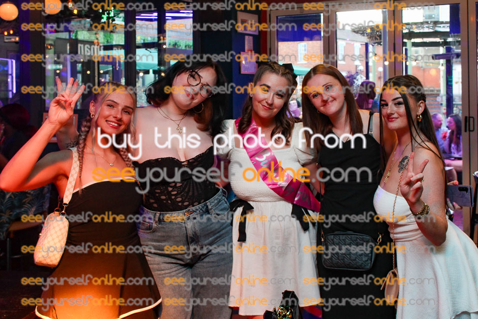 IMG_0100_Roy.jpg