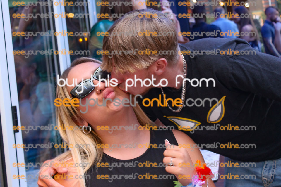 IMG_0106_Roy.jpg