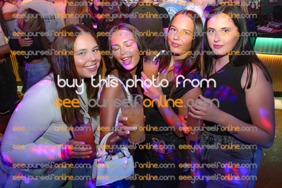 IMG_1382-DG.jpg