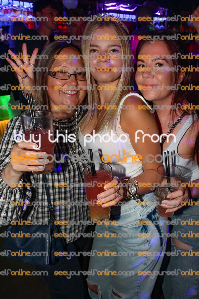 IMG_1887-D.jpg