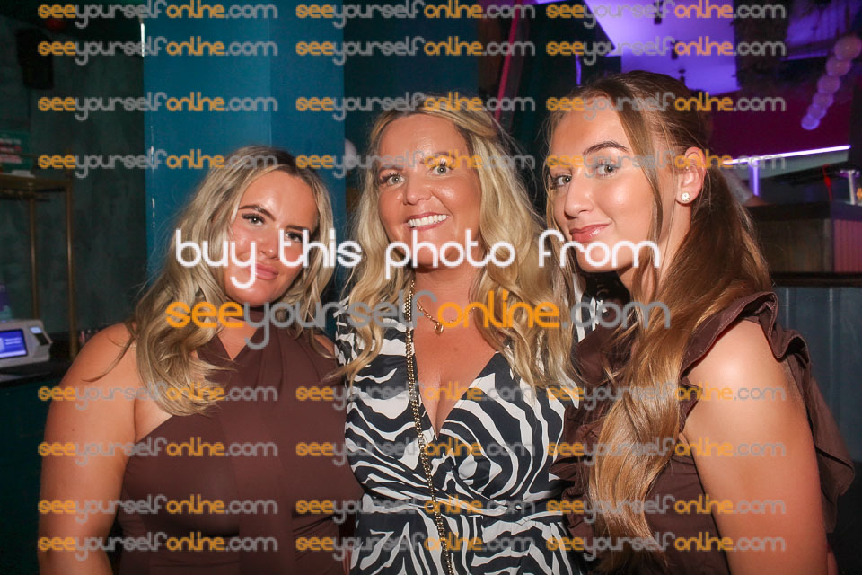 IMG_8703-NB.jpg