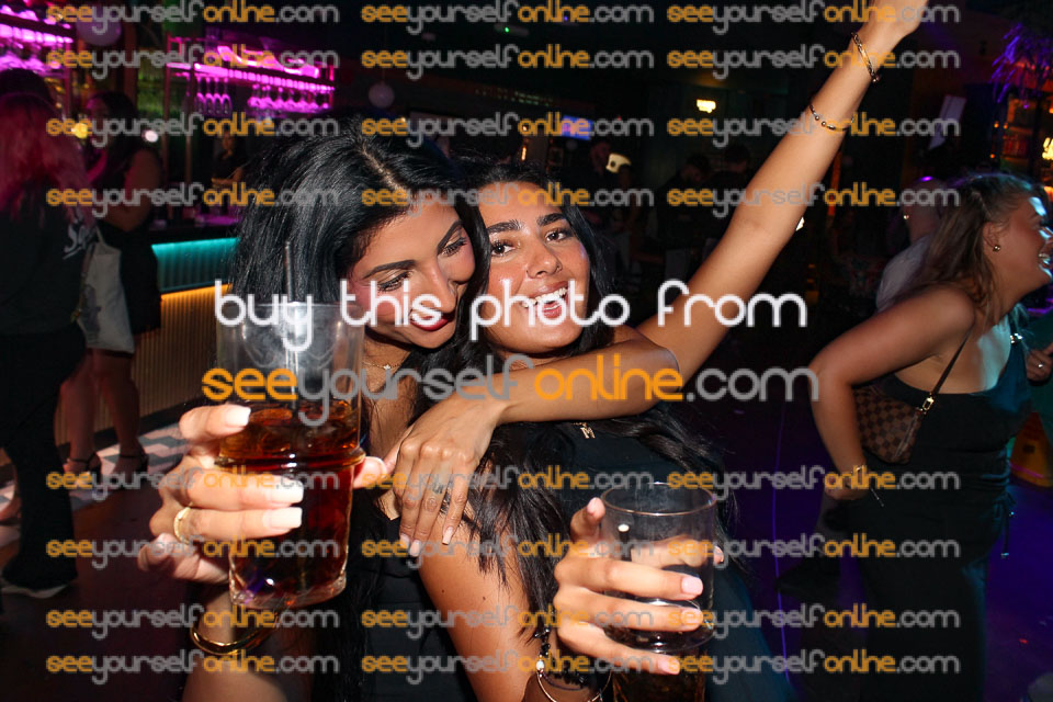 IMG_9492-NB.jpg