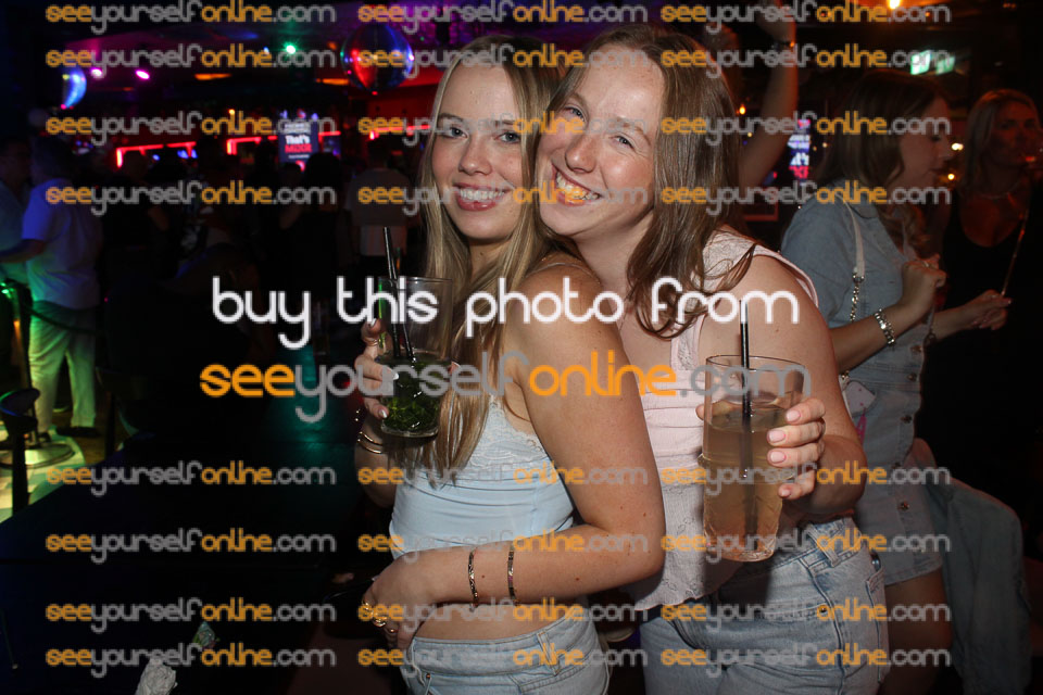 IMG_9909-NB.jpg