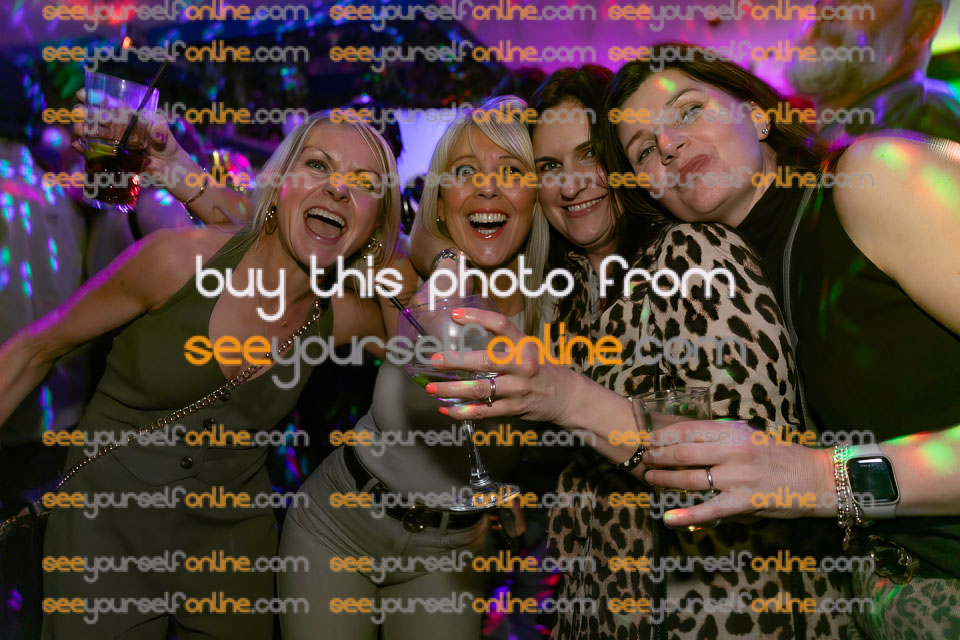 _TU_8007_Stu-Edit.jpg