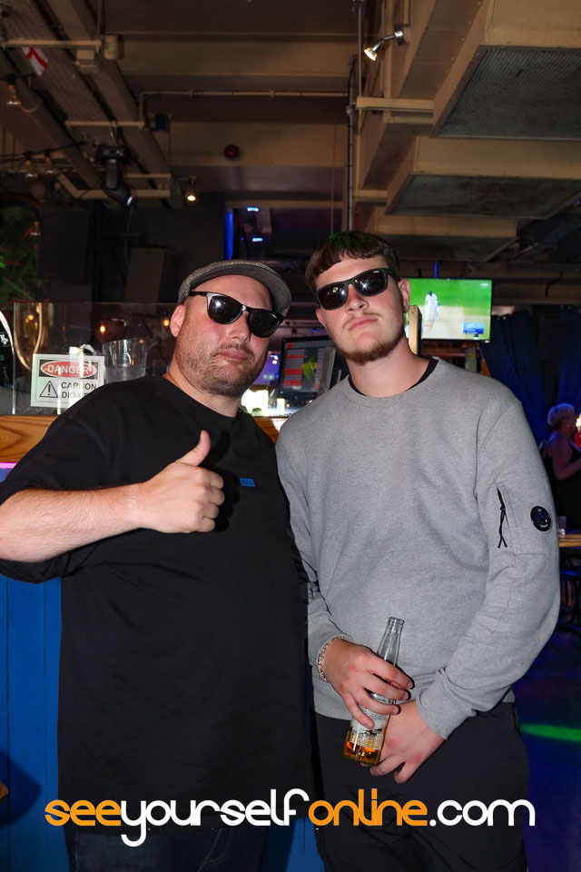 IMG_0006_v4.jpg