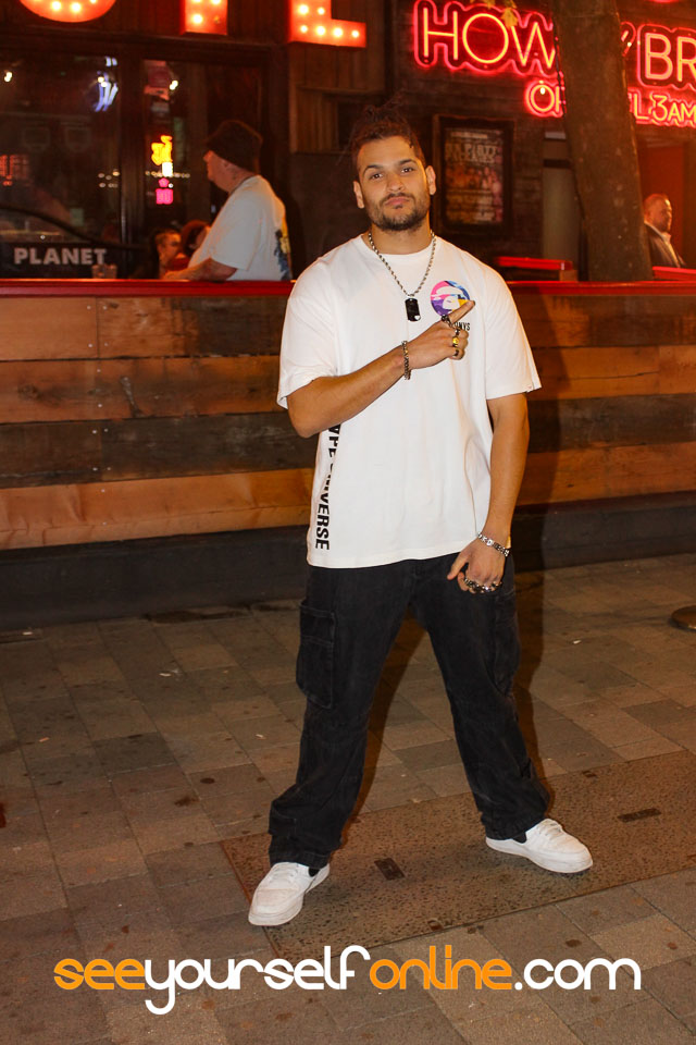 8118_AA.jpg