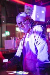 STU_7407-NB-Edit.jpg