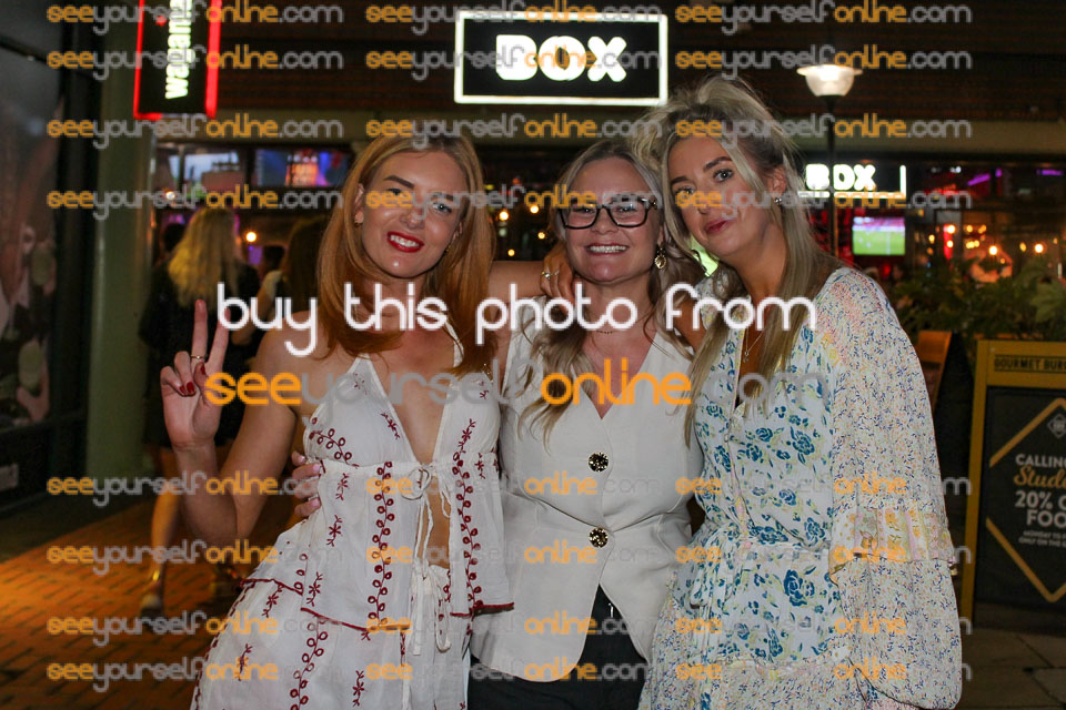 IMG_0022_S1_v1.jpg