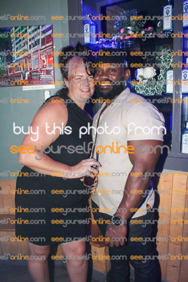 IMG_0072_S1_v1.jpg
