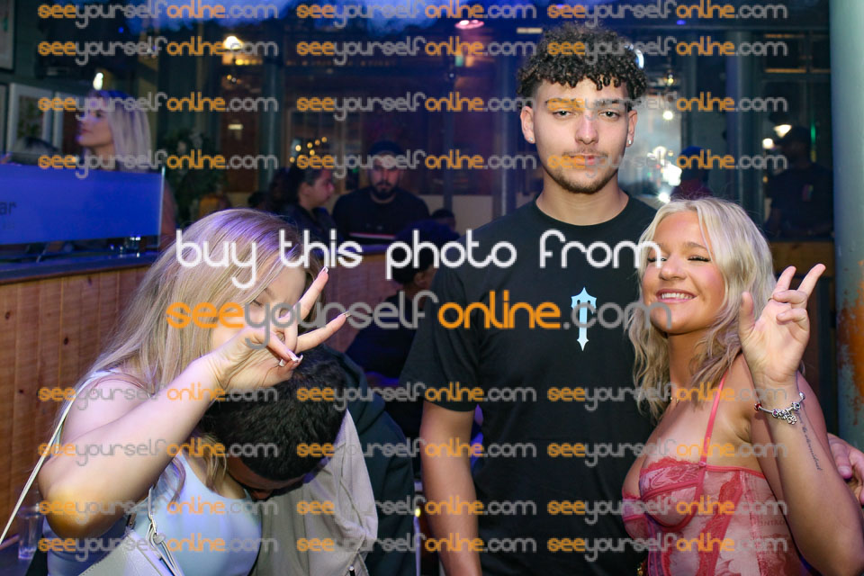 IMG_0104_Roy.jpg