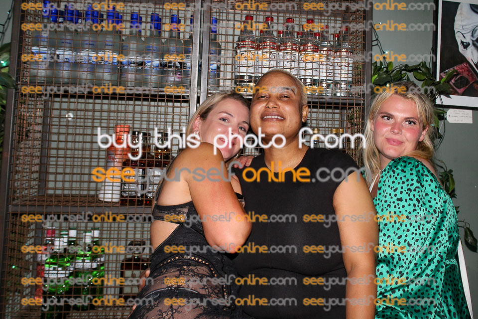 IMG_0155_S1_v1.jpg
