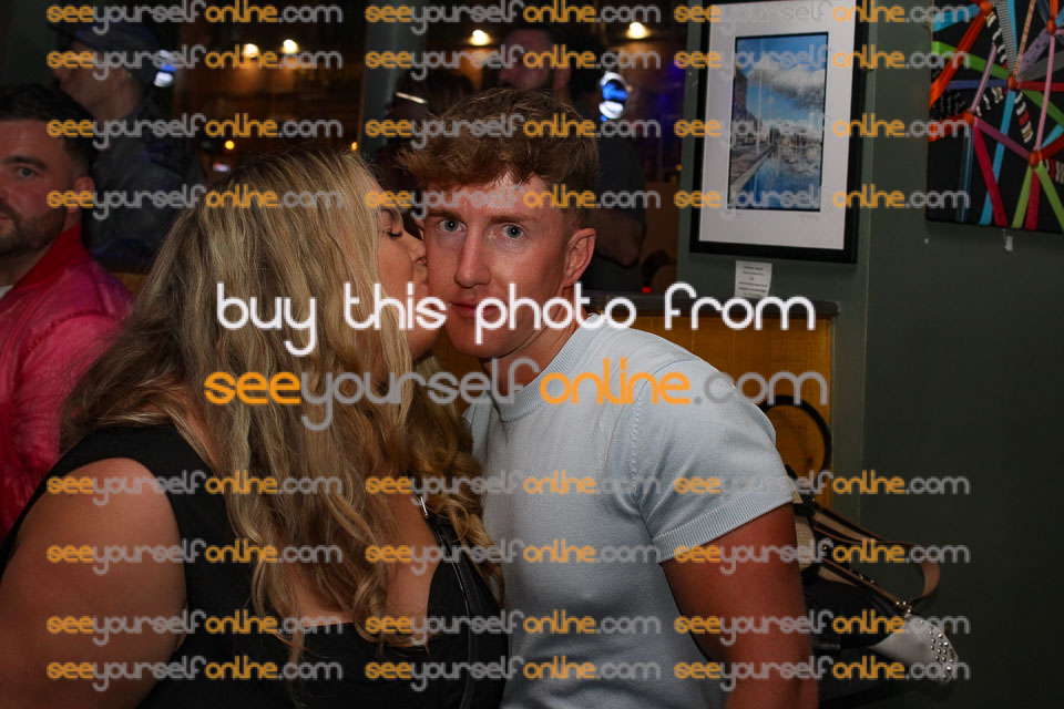 IMG_0157_Roy.jpg