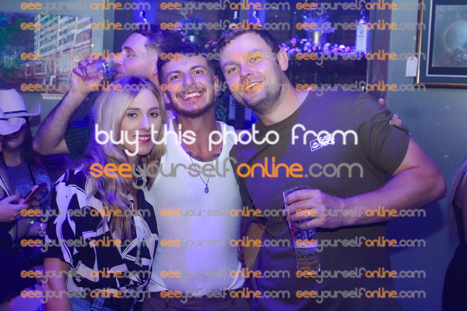 IMG_4106_Roy.jpg
