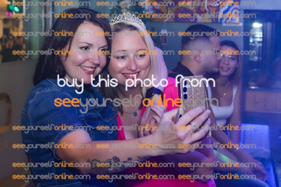 IMG_4110_Roy.jpg