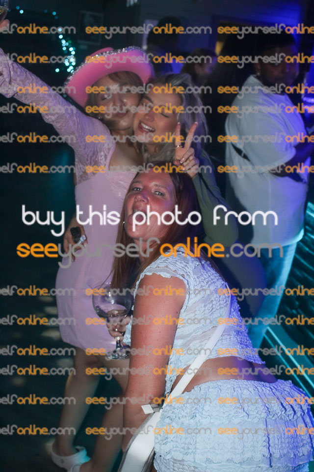 IMG_4190_Roy.jpg