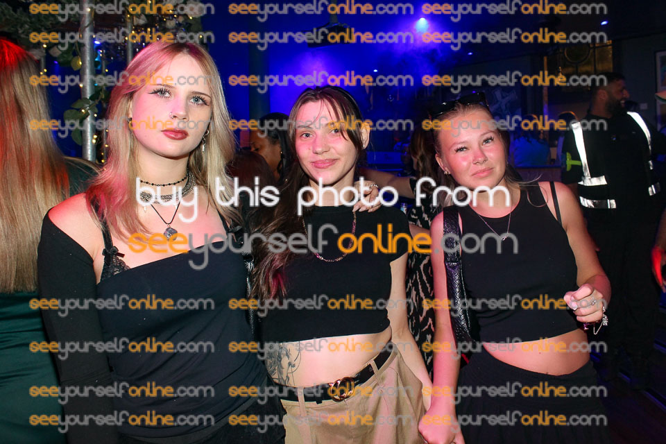 IMG_9574-NB.jpg