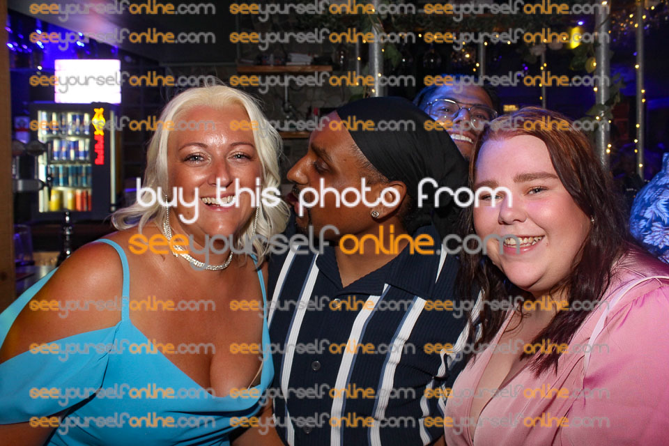 IMG_9828-NB.jpg