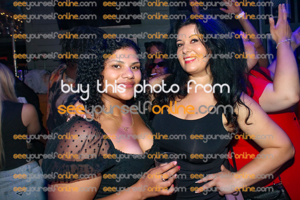 IMG_9830-NB.jpg