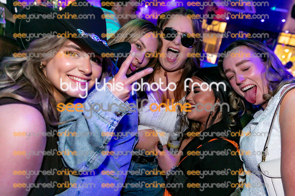 _TU_8462_Stu-Edit.jpg