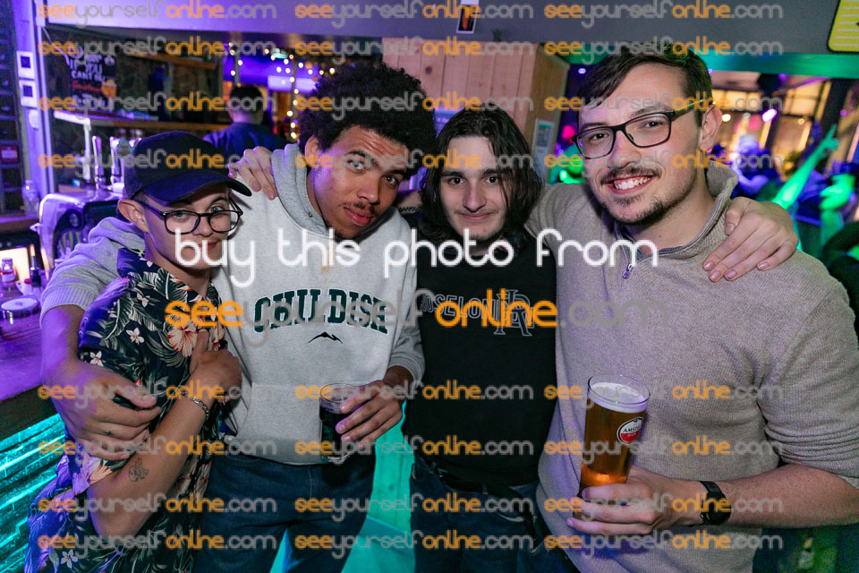 _TU_8581_Stu.jpg