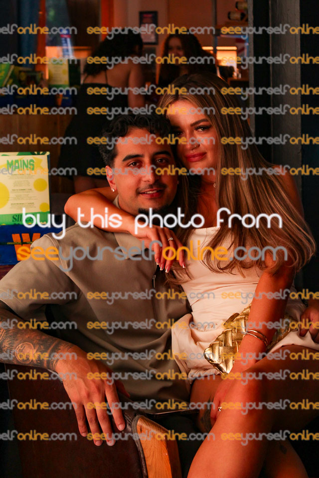 IMG_0122_Roy.jpg