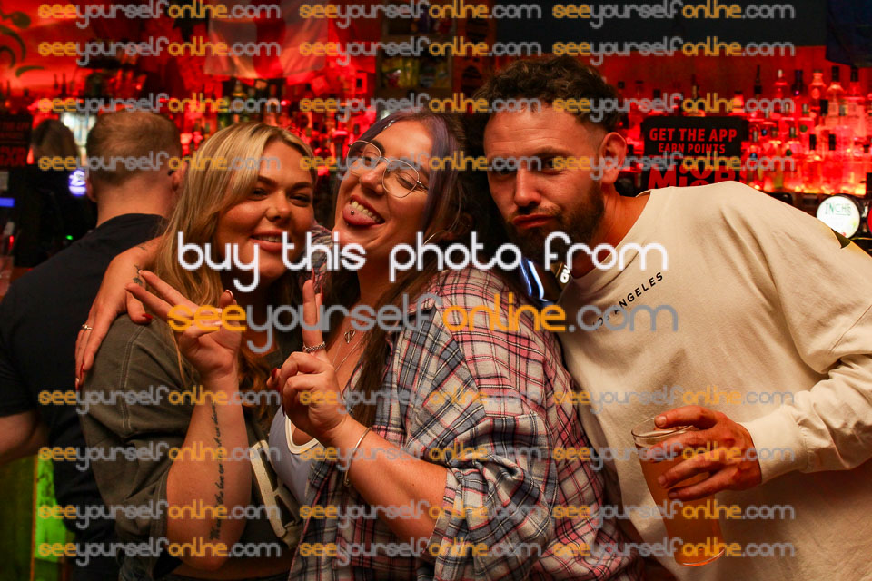 IMG_0138_Roy.jpg