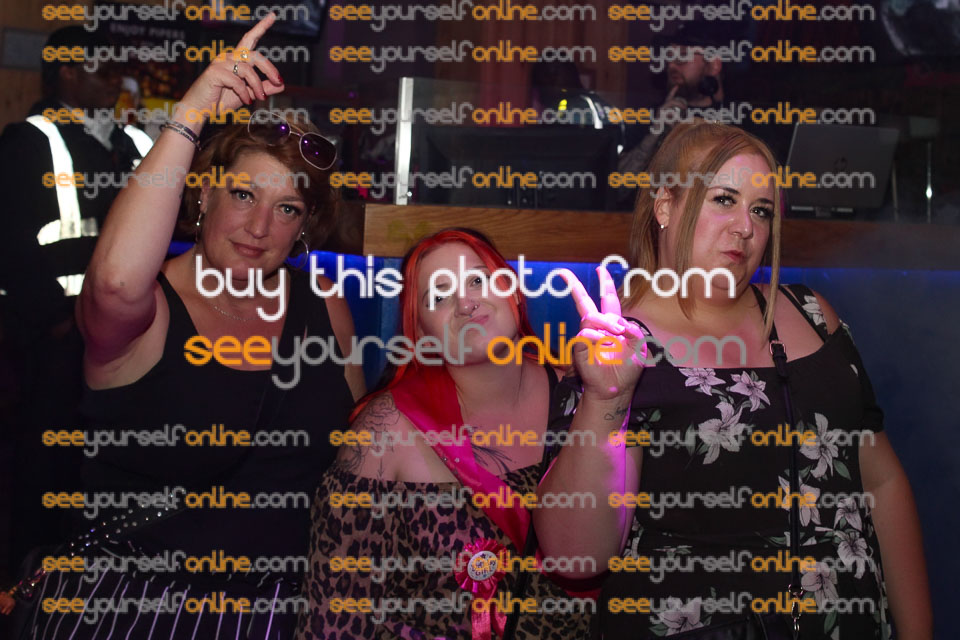IMG_3299_v1.jpg