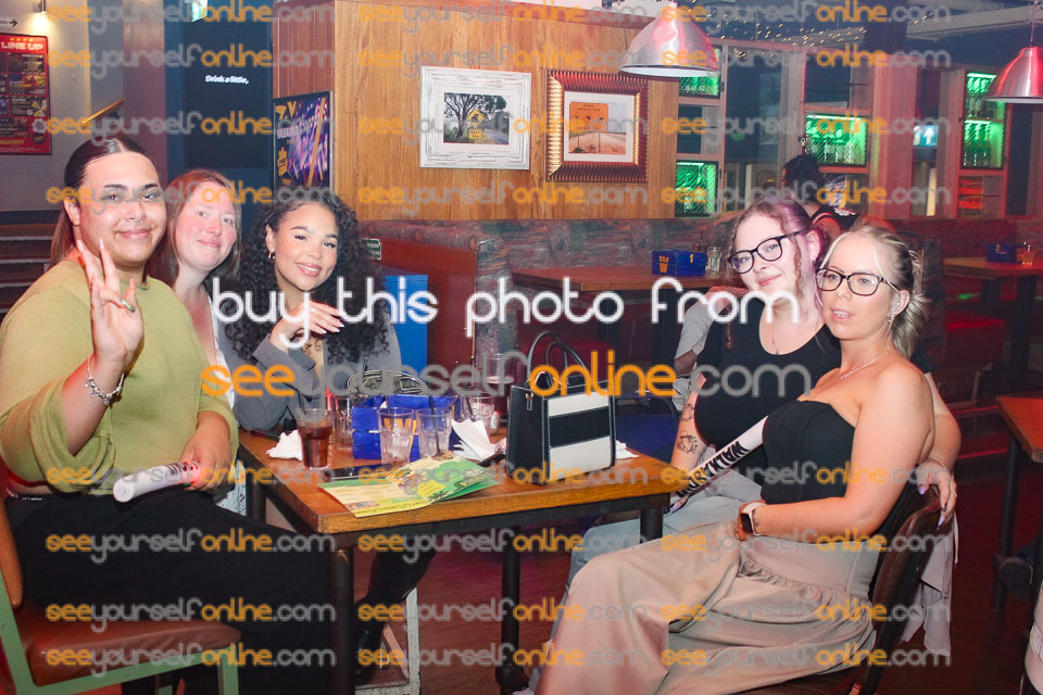 IMG_4139_Roy.jpg