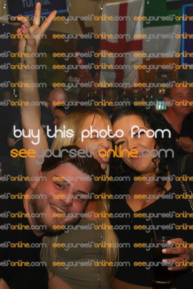 IMG_7764_Roy.jpg