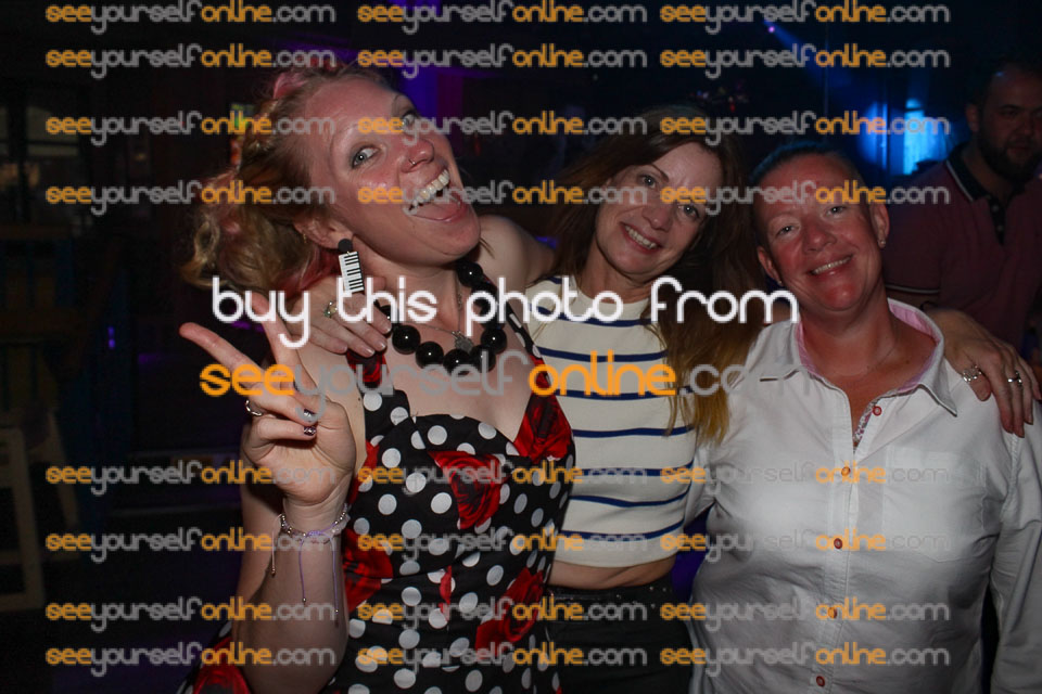 IMG_9676-NB.jpg