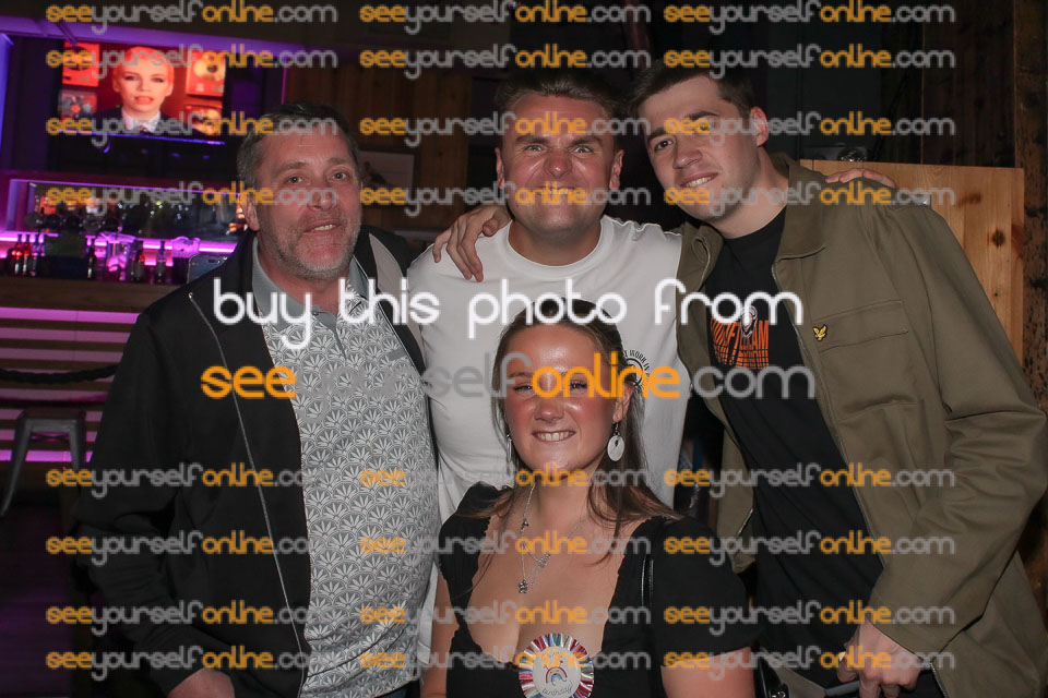 IMG_9911-NB.jpg