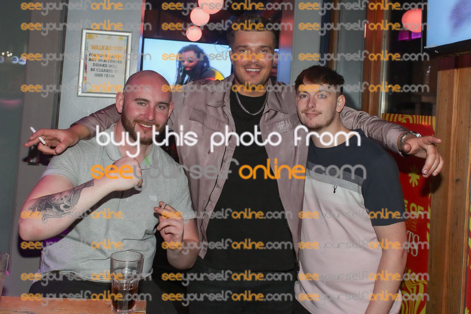 IMG_9918-NB.jpg