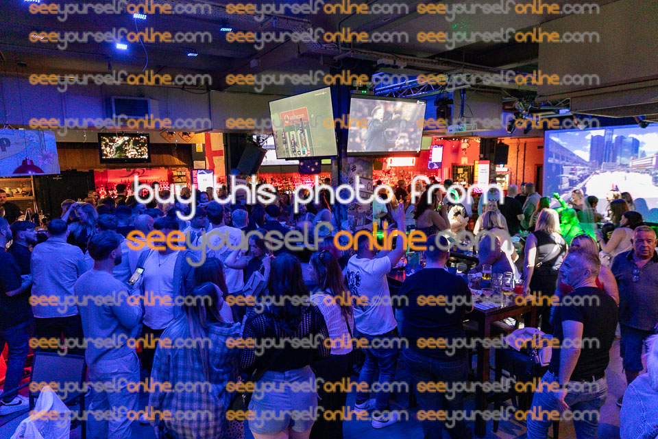 STU_3908-NB.jpg